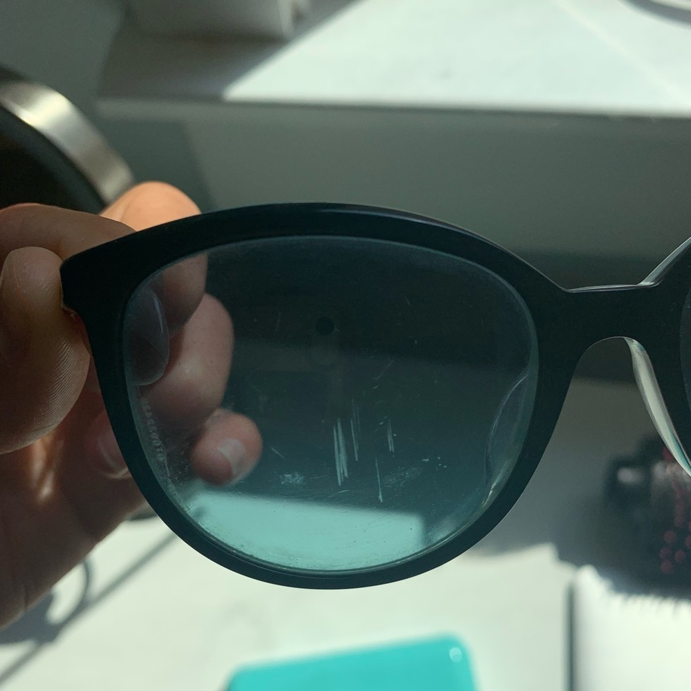 Tiffany sunglasses - Picture 3 of 5